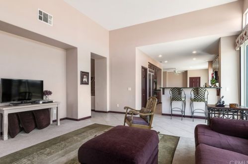 16523 Owl Tree Rd, Riverside CA  92504-9700 exterior