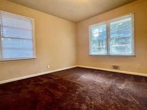 6666 Hwy 42, Rex GA 30273-2210 exterior