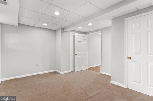 14104 Northwyn Dr, Silver Spring MD exterior