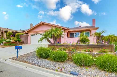 560 Monterey Cir, San Marcos, CA 92069-1829
