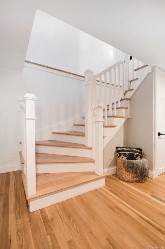 2079 Krameria St, Denver CO  80207-3928 exterior