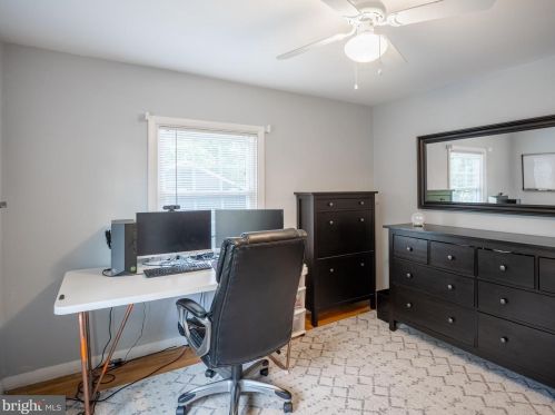 8408 Chippewa Rd, Philadelphia PA 19128-1206 exterior