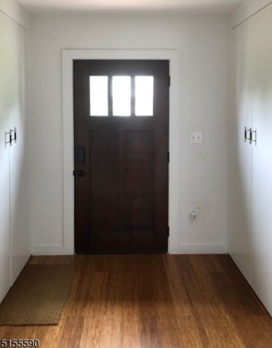 45 Stanford Ave, Town Center, NJ 07052-2015