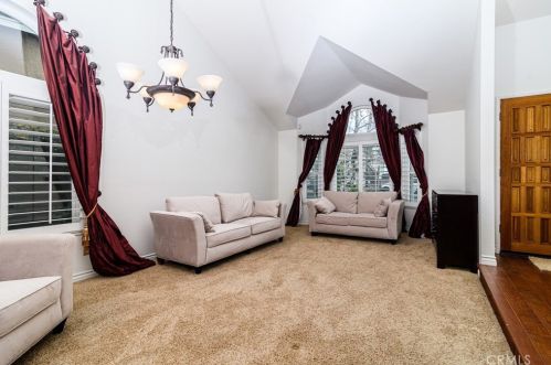1533 Grandview St, Upland, CA 91784-8623