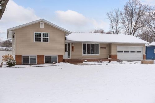 266 Debra Ave, Red Wing, MN 55066-1448
