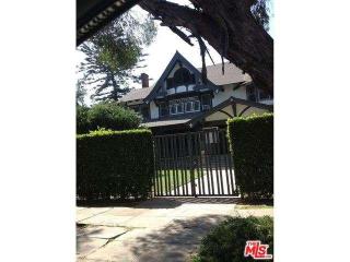 1547 Manhattan Pl, Los Angeles, CA 90019-4819