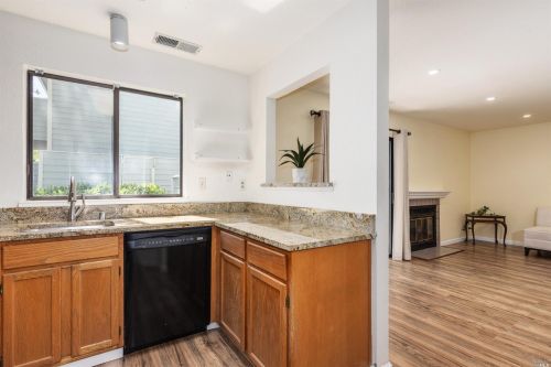 90 Elder Dr, Pacheco, CA 94553-5535