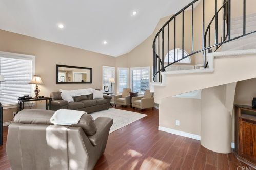 740 Palomino Ln, Anaheim CA  92807-4877 exterior