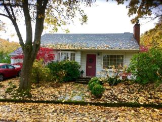 900 Pine St, Vancouver, WA 98660-1652