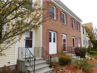 313 Fox Hollow Way, Manchester, NH 03104-6410