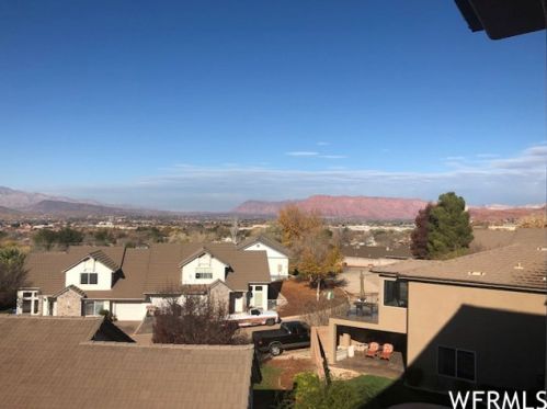 438 Stone Mountain Dr, Saint George UT  84770-5042 exterior