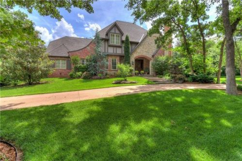 1604 Redbud Holw, Edmond, OK 73034-9718