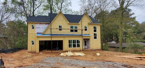 2321 Woodridge Dr, Marietta, GA 30066-5335