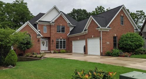 2052 Walker Dr, Valpo, IN 46385-7047