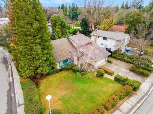 8104 Twin Oaks Ave, Citrus Heights, CA 95610-0610