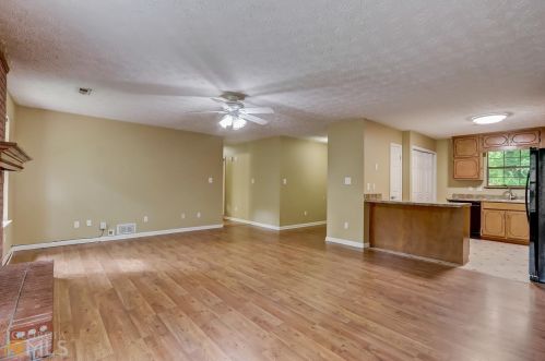 209 Pne St, Stockbridge GA  30281-3881 exterior