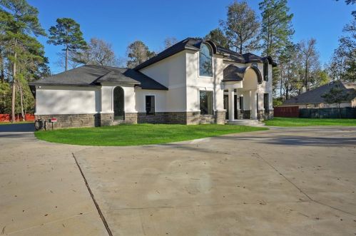 15475 Conroe Dr, Conroe TX  77384-3401 exterior