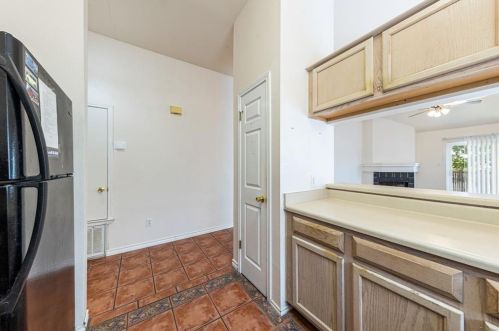 4719 Castleman Dr, Austin TX  78725-1720 exterior