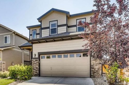 21849 Layton Dr, Aurora, CO 80015-4701