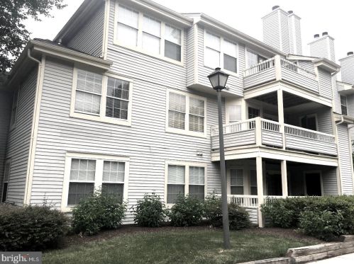102 Sequoia Ct, Princeton, NJ 08540-7811