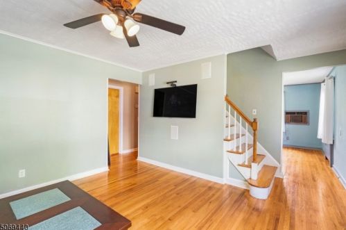 320 Waite Ave, Rahway, NJ 07065-4430