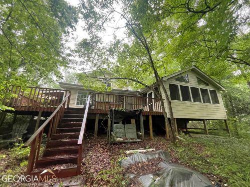 227 Two Ton Ln, Clarkesville, GA 30523-3304