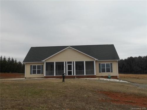520 Cole Rd, Campobello, SC 29322-8784