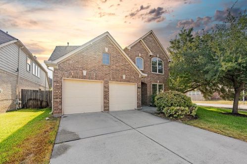 3919 Windmill Creek Dr, Richmond TX  77407-3237 exterior