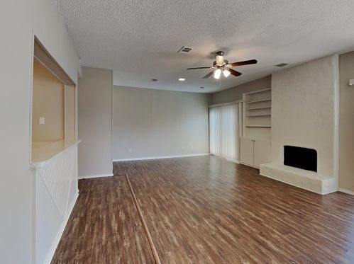 6137 Springleaf Cir, Fort Worth TX  76133-3319 exterior