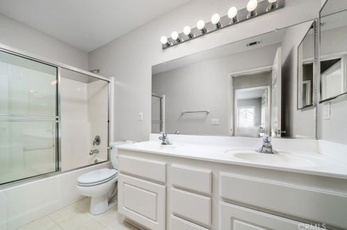12611 Avocado Way, Riverside CA  92503-7031 exterior