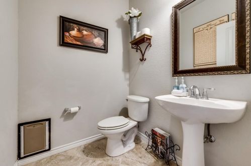 5037 Byers Ave, Fort Worth TX  76107-4129 exterior