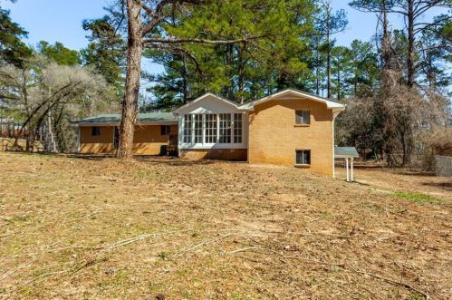 2285 Enon Rd, Atlanta GA  30349-1282 exterior
