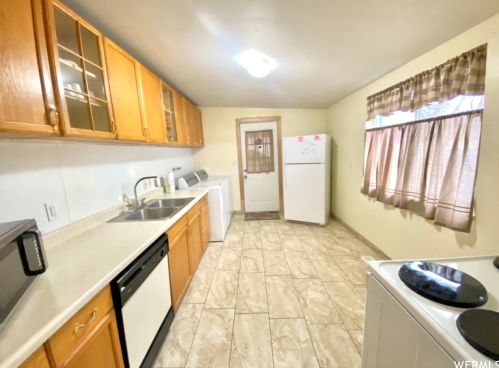 938 1050, Ogden UT  84404-3839 exterior