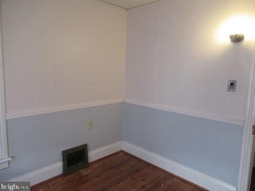 320 Middle St, Hanover PA 17331-3746 exterior