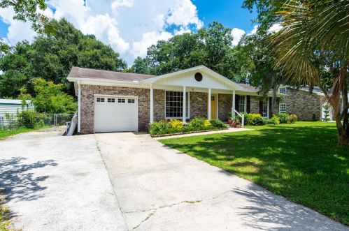 215 Loblolly Cir, Ladson, SC 29456-3160