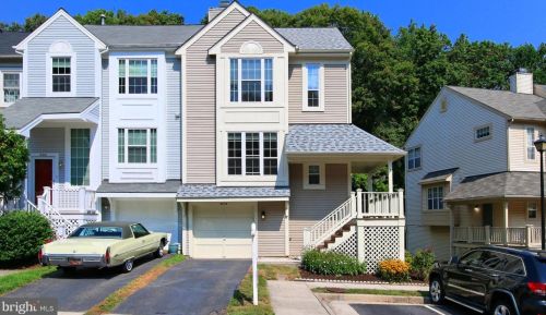 8314 Linden Oaks Ct, Lorton, VA 22079-3055
