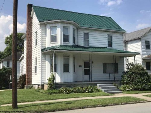 120 Davis St, Elkins, WV 26241-4027