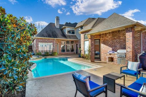 5805 Mccall Dr, Plano, TX 75093-5934