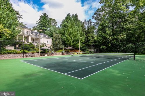 110 Brooks Bnd, Princeton NJ  08540-7545 exterior