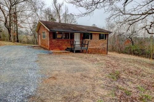 1909 Lenox Dr, Shelby, NC 28150-8811