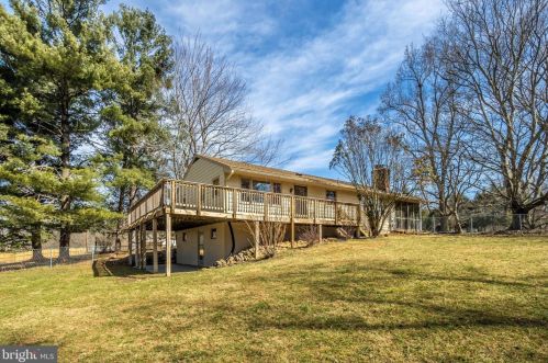 272 Marcum Ln, Harpers Ferry, WV 25425-4770