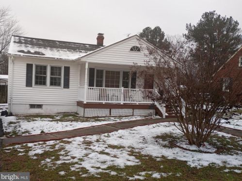 17212 Mulberry Ln, Bowling Green, VA 22427-2222