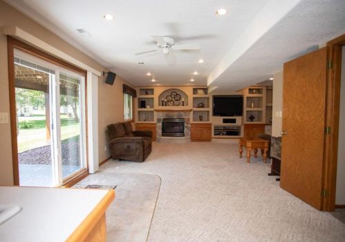 7873 28th St, Saint Paul MN  55128-4803 exterior