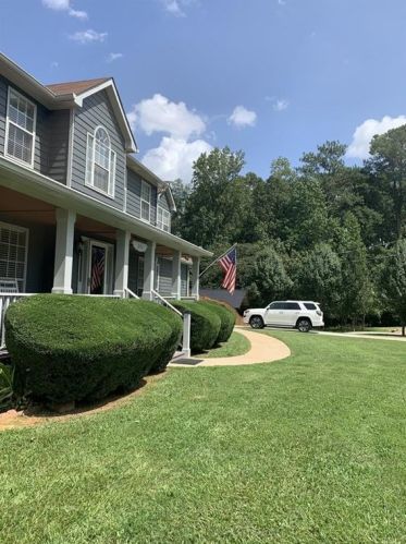 351 Sugar Creek Dr, Stockbridge, GA 30281-4038