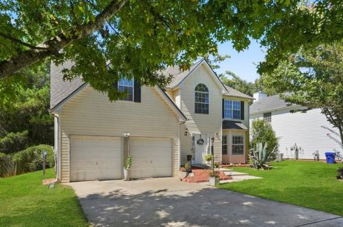 548 Harvick Cir, Stockbridge GA  30281-4460 exterior
