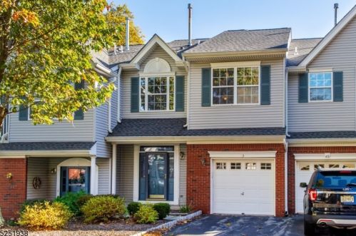 43 Buckingham Ct, Dover, NJ 07869-3757