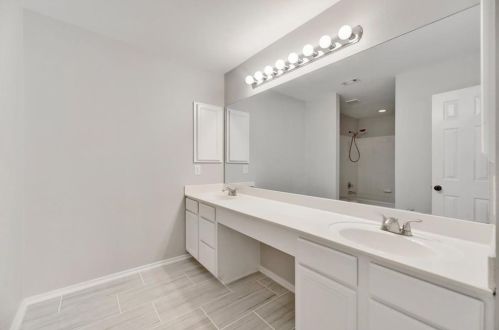 11321 Blairview Ln, Austin TX  78748-3964 exterior