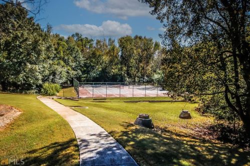 4143 Stillwater Dr, Duluth GA  30096-5594 exterior