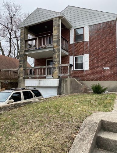 3935 Clerose Cir, Cincinnati, OH 45205-2104