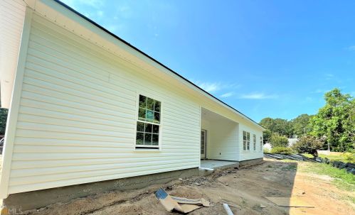 197 Huger St, Rincon, GA 31326-5725